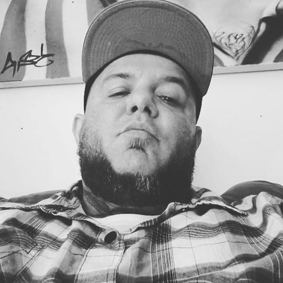 Meet your Posher, Joseph - Picture 1 of 1